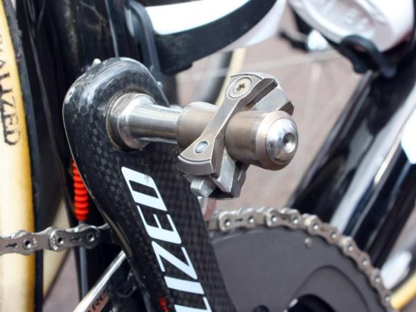 Saxo Bank mechanics installed Speedplay's special Zero Paris-Roubaix pedals for Stage 3.
