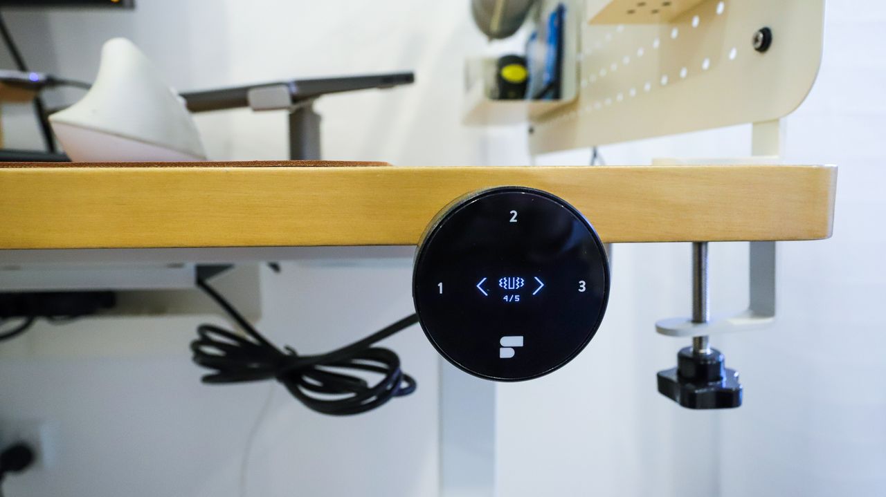 EverDesk Max Health Coach Controller's standing reminder alert options