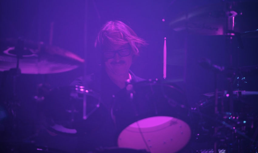 Butch Vig live behind the kit with Garbage