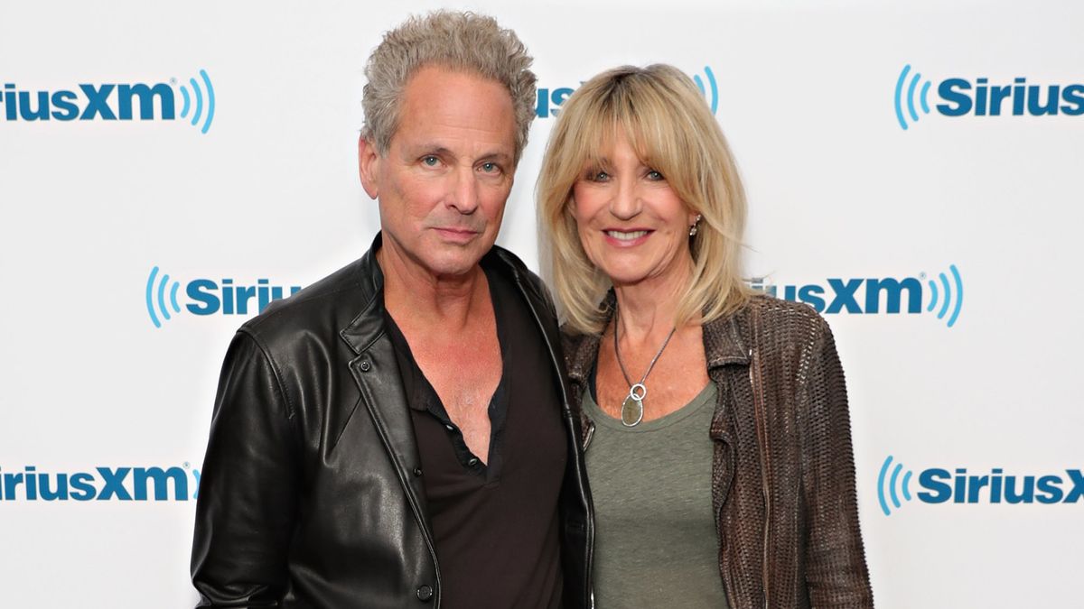 Lindsey Buckingham and Christine McVie