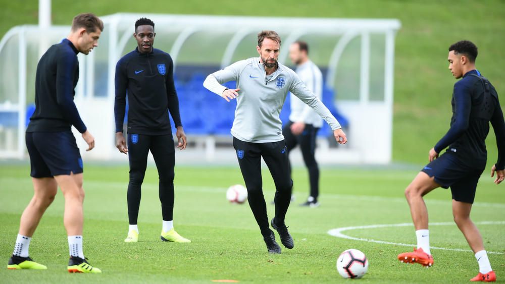 Southgate credits FA for supporting youth drive after signing new deal ...