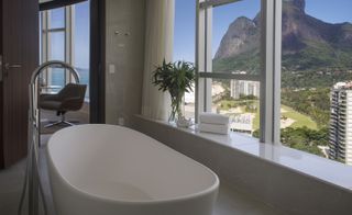 Hotel Nacional Rio de Janeiro bathroom with white bath tub