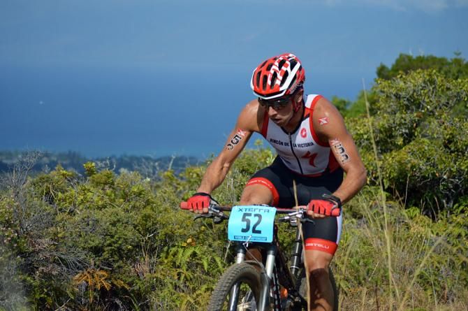 Ruben Ruzafa on his mountain bike