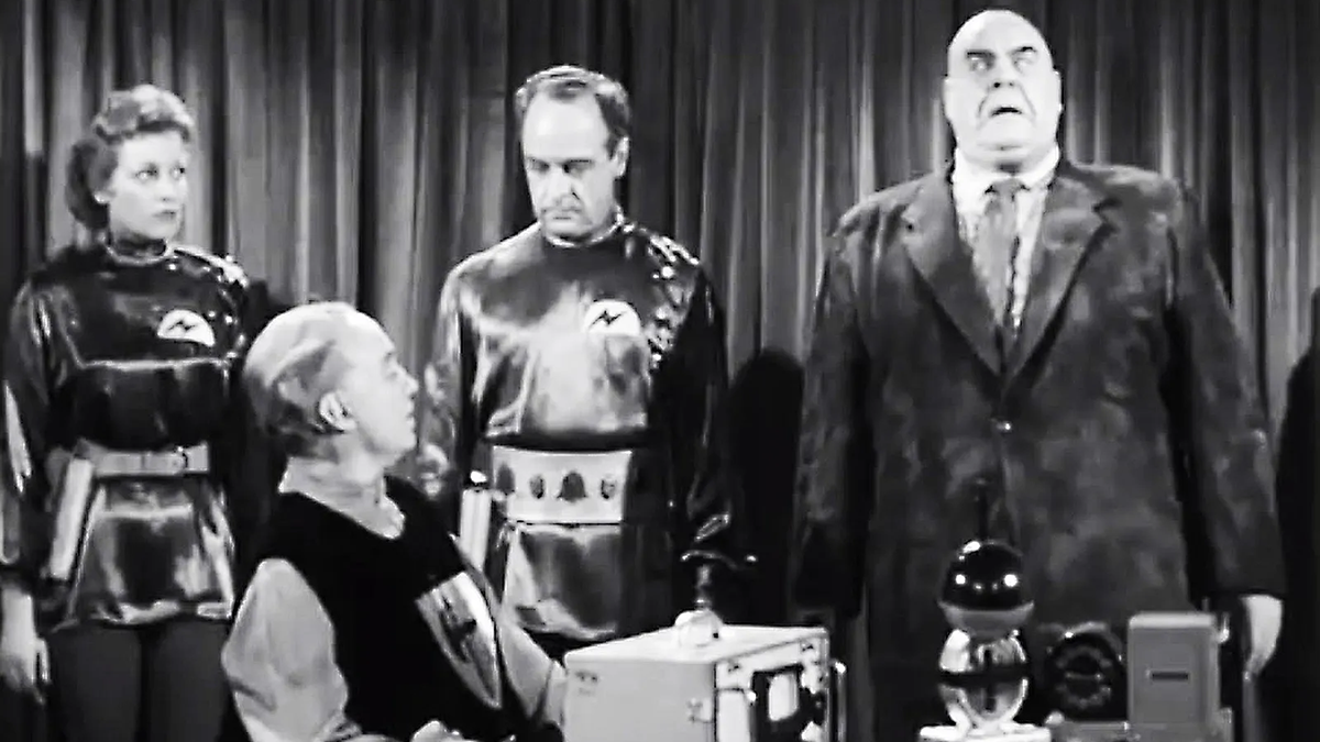 A still from Plan 9 From Outer Space