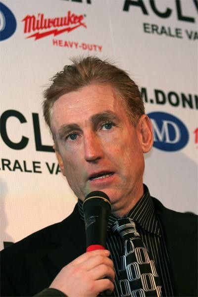 Although he has remained in the sport through commentary work with Eurosport, this marks his first involvement with a team since his 1994 retirement