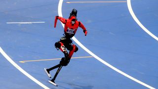 the Honor Lightning running at the 2026 World Humanoid Robot Games
