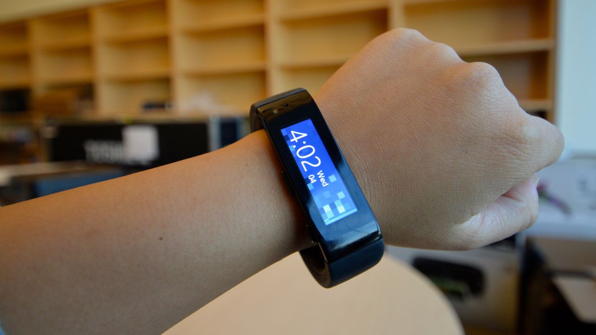What I learned about the Microsoft Band and Moto 360 during laser tag