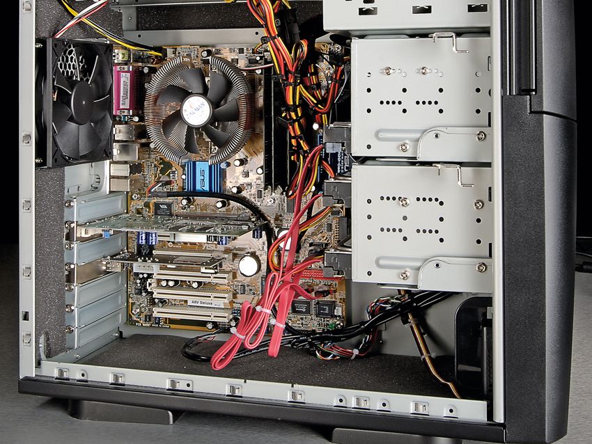 Two RAID-0 striped 75GB, 10,000rpm hard disk drives ensure break-neck data transfer rates