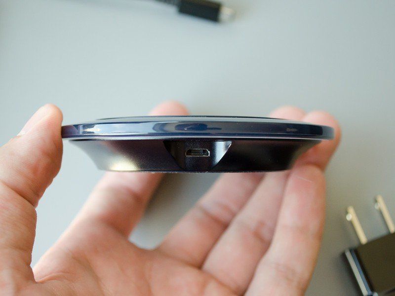 Samsung Qi charger