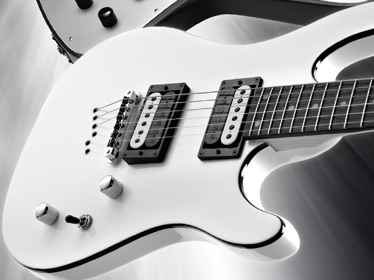 Cort KX5 £269