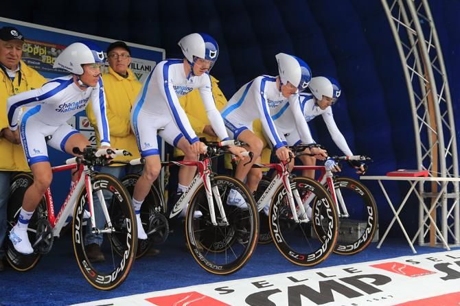 Team Novo Nordisk at the start