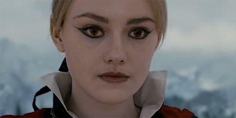 Twilight Alum Dakota Fanning Thinks Robert Pattinson As Batman Is ...