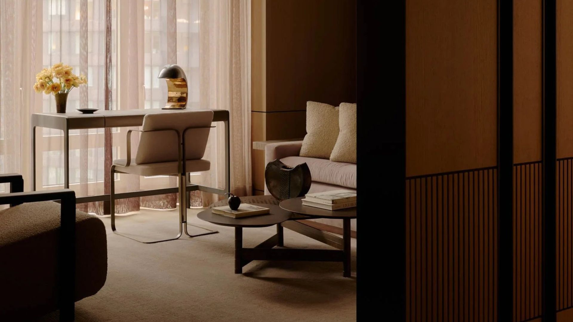 I've Just Discovered the Concept of 'Digital Minimalism' — Now, I Want to Rid My Life of Its Virtual Clutter