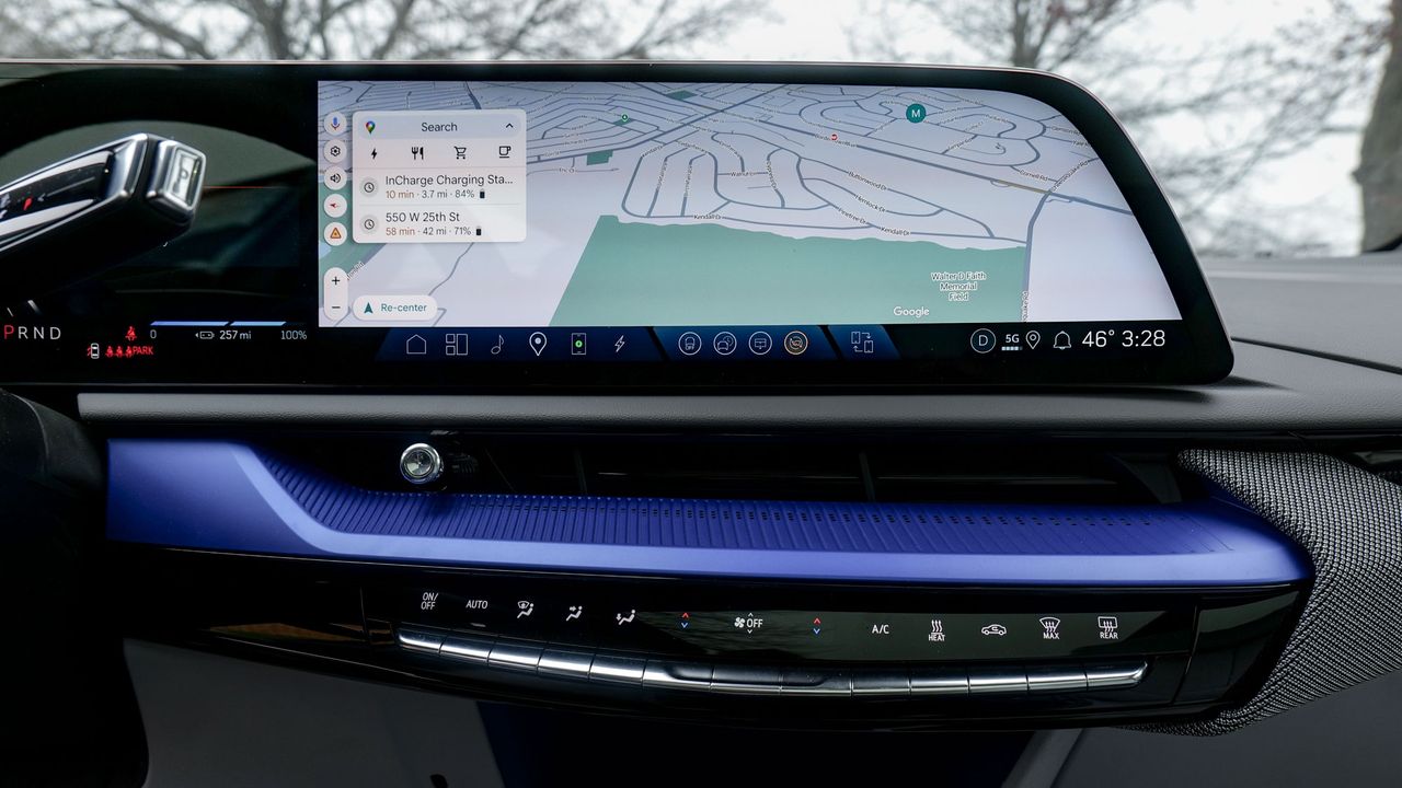 2025 Cadillac Optiq Sport 2 test drive.