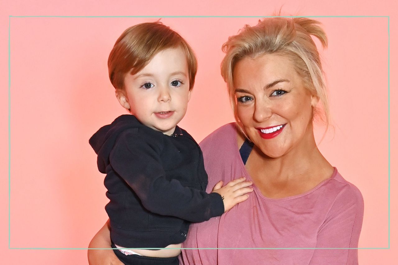 Sheridan Smith (R) and son Billy celebrate 100 performances of &quot;Shirley Valentine&quot; at The Duke Of York&#039;s Theatre on May 17, 2023 in London