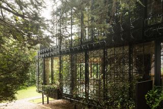 metal screens and galss transparencies at woven, a house by Giles Miller Studio