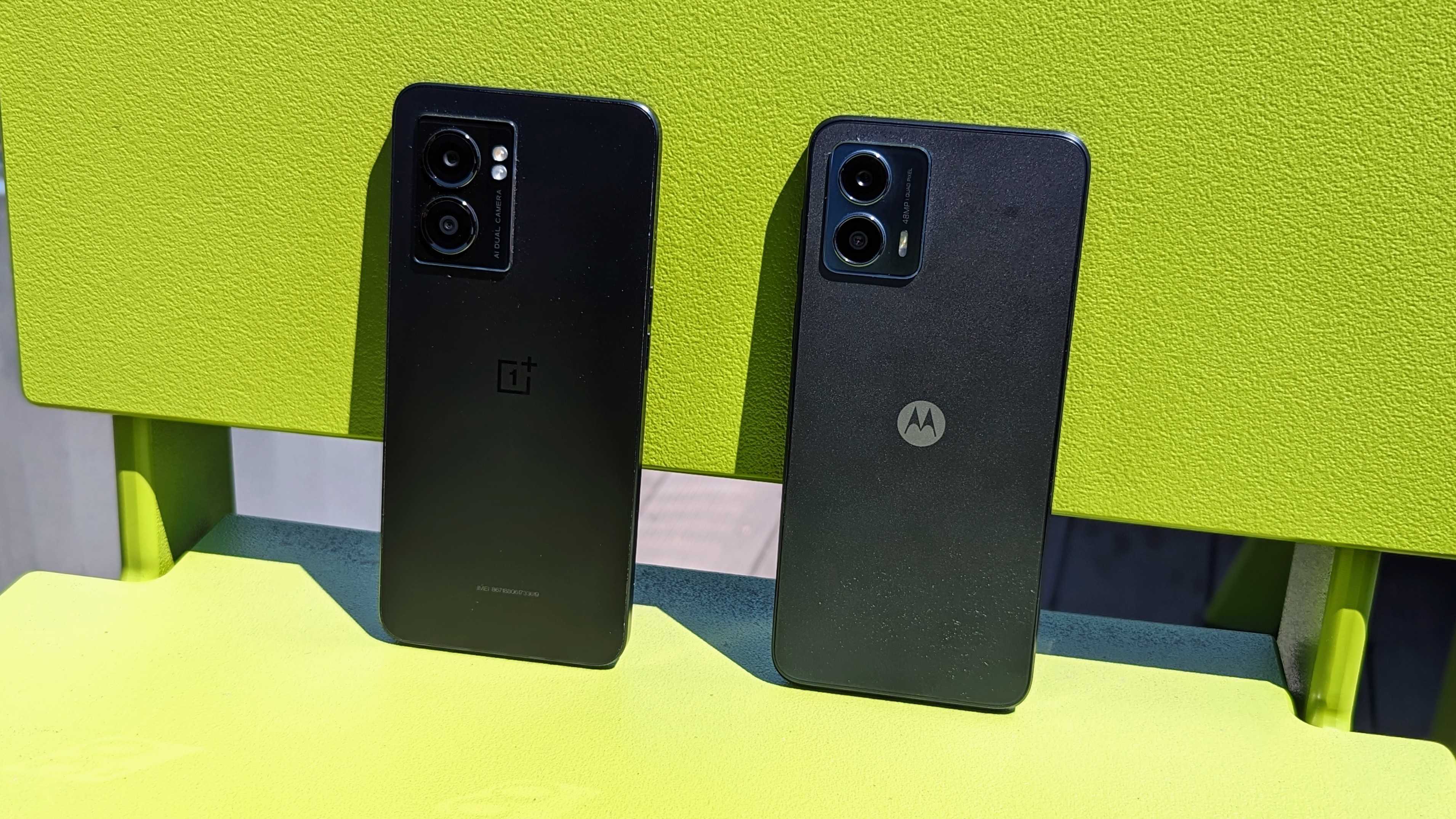 The OnePlus Nord N300 5G next to the Moto G 5G (2023)