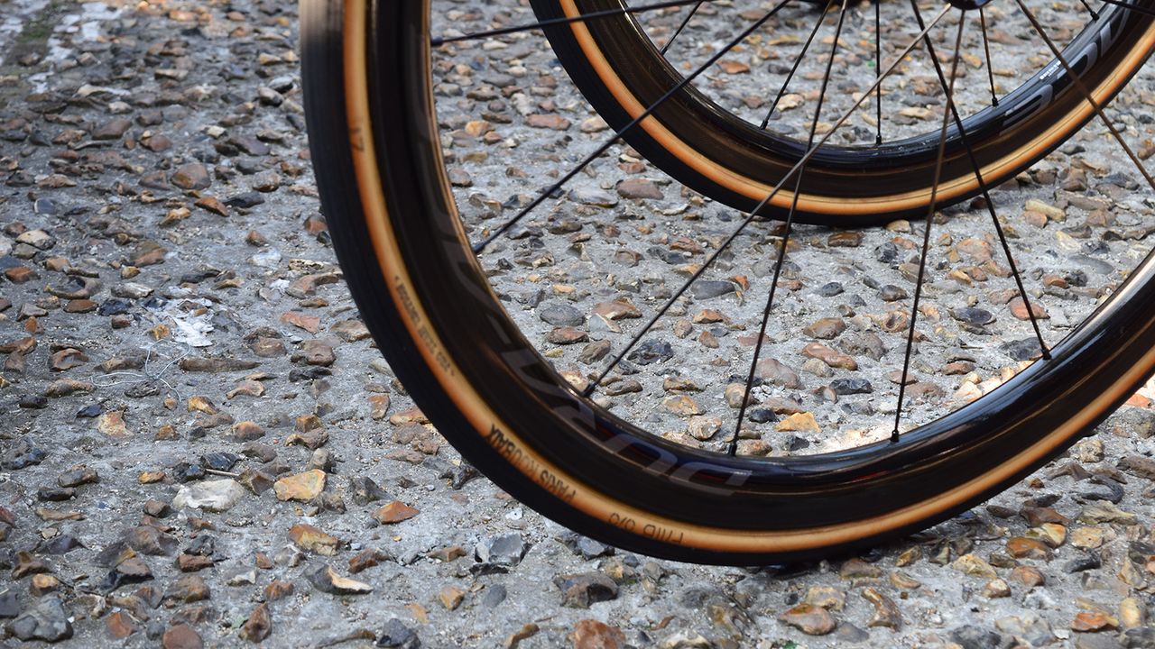 Luke Rowe opted for 27mm FMB Paris-Roubaix tubulars