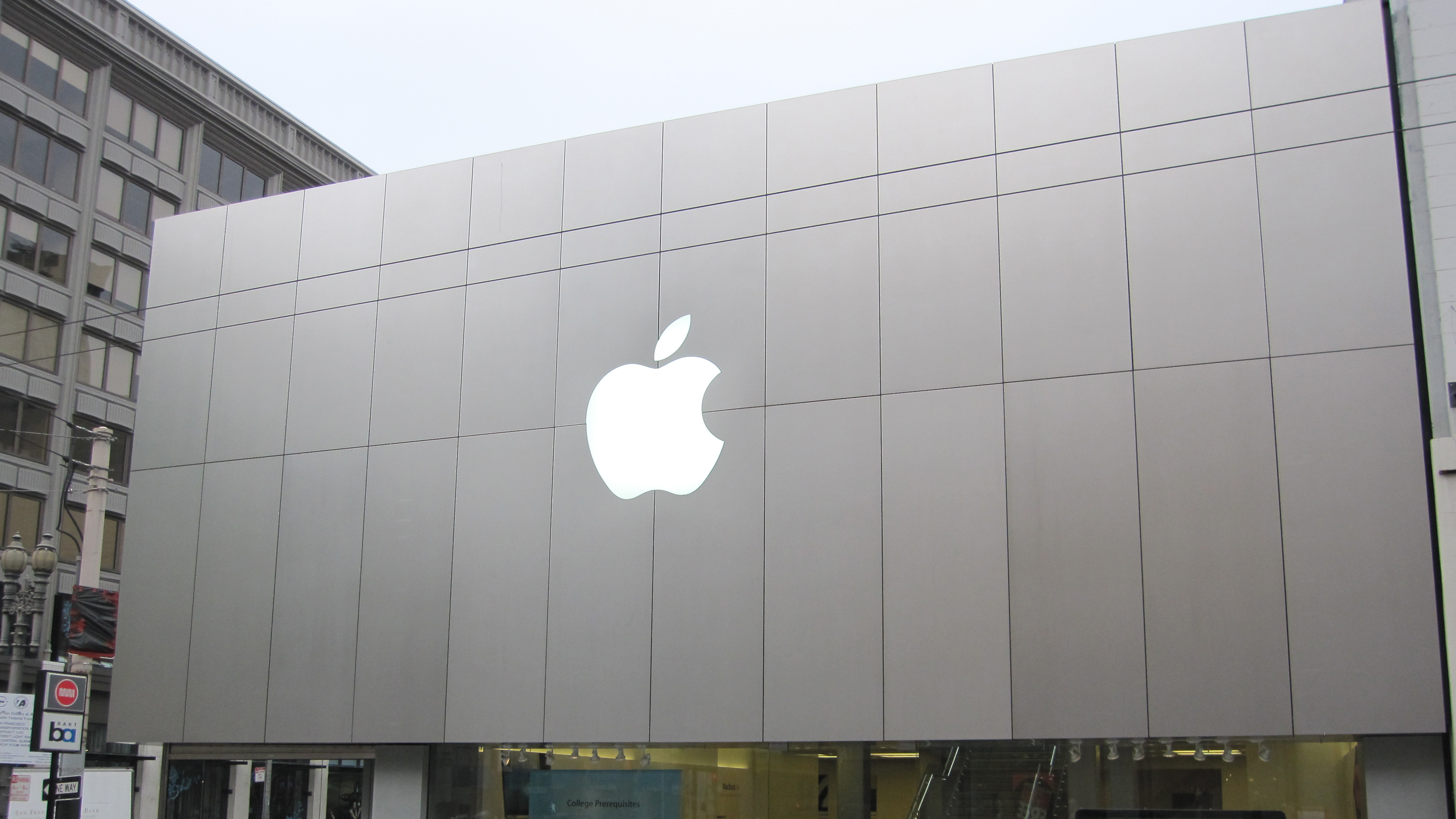 Apple plans to reopen nearly 100 stores in the U.S. this week