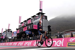 PIANCAVALLO ITALY OCTOBER 18 Arrival Tao Geoghegan Hart of The United Kingdom and Team INEOS Grenadiers Celebration during the 103rd Giro dItalia 2020 Stage 15 a 185km stage from Base Aerea Rivolto Frecce Tricolori to Piancavallo 1290m girodiitalia Giro on October 18 2020 in Piancavallo Italy Photo by Stuart FranklinGetty Images