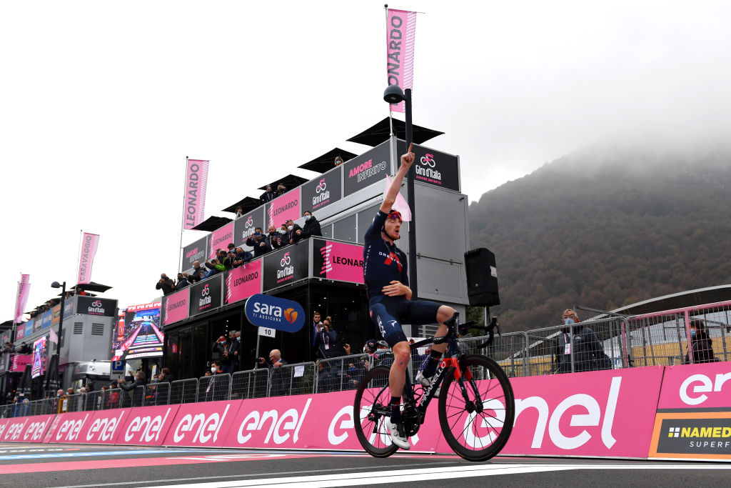 PIANCAVALLO ITALY OCTOBER 18 Arrival Tao Geoghegan Hart of The United Kingdom and Team INEOS Grenadiers Celebration during the 103rd Giro dItalia 2020 Stage 15 a 185km stage from Base Aerea Rivolto Frecce Tricolori to Piancavallo 1290m girodiitalia Giro on October 18 2020 in Piancavallo Italy Photo by Stuart FranklinGetty Images