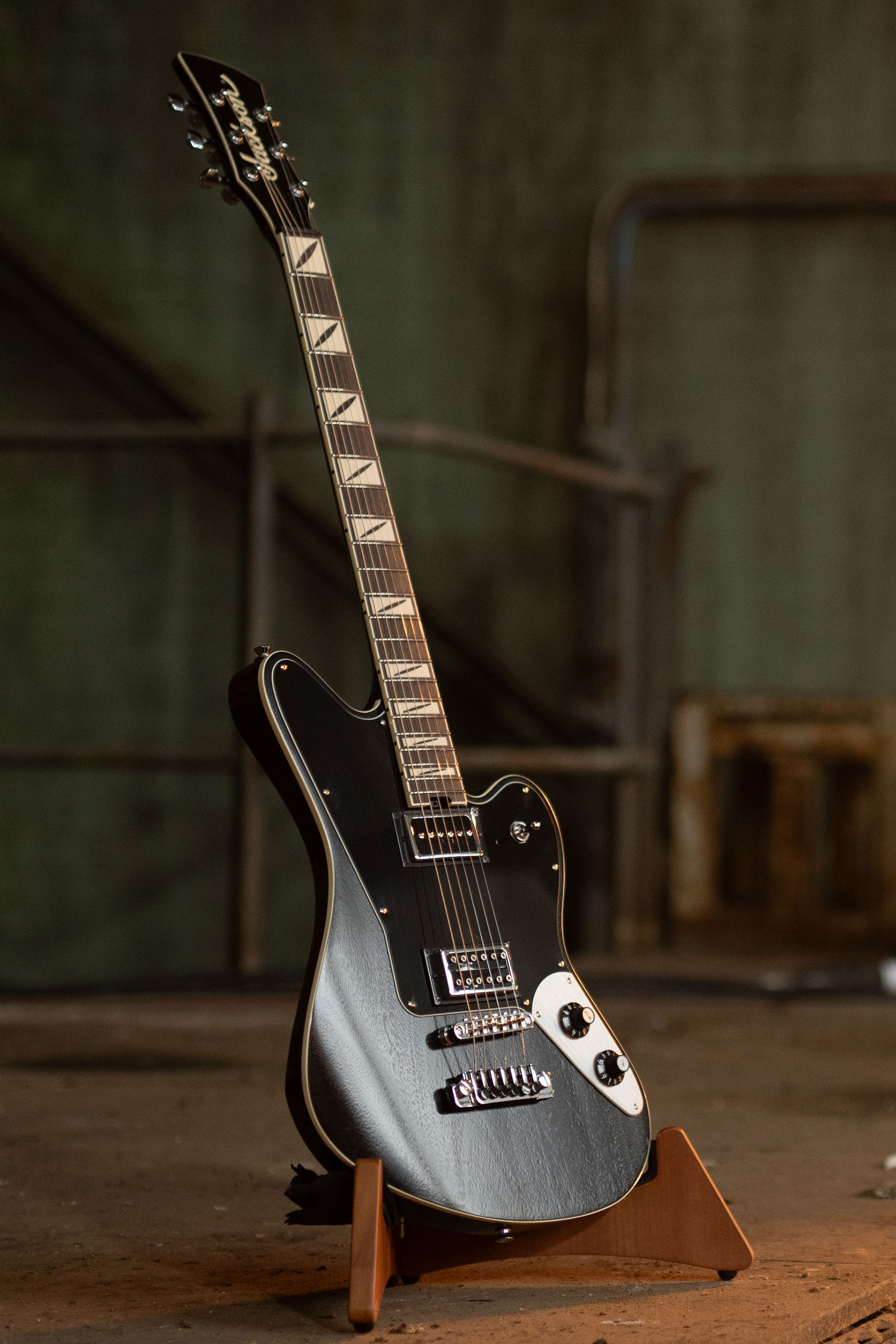 An image of the Jackson Pro Series Lee Malia LM-87 electric guitar
