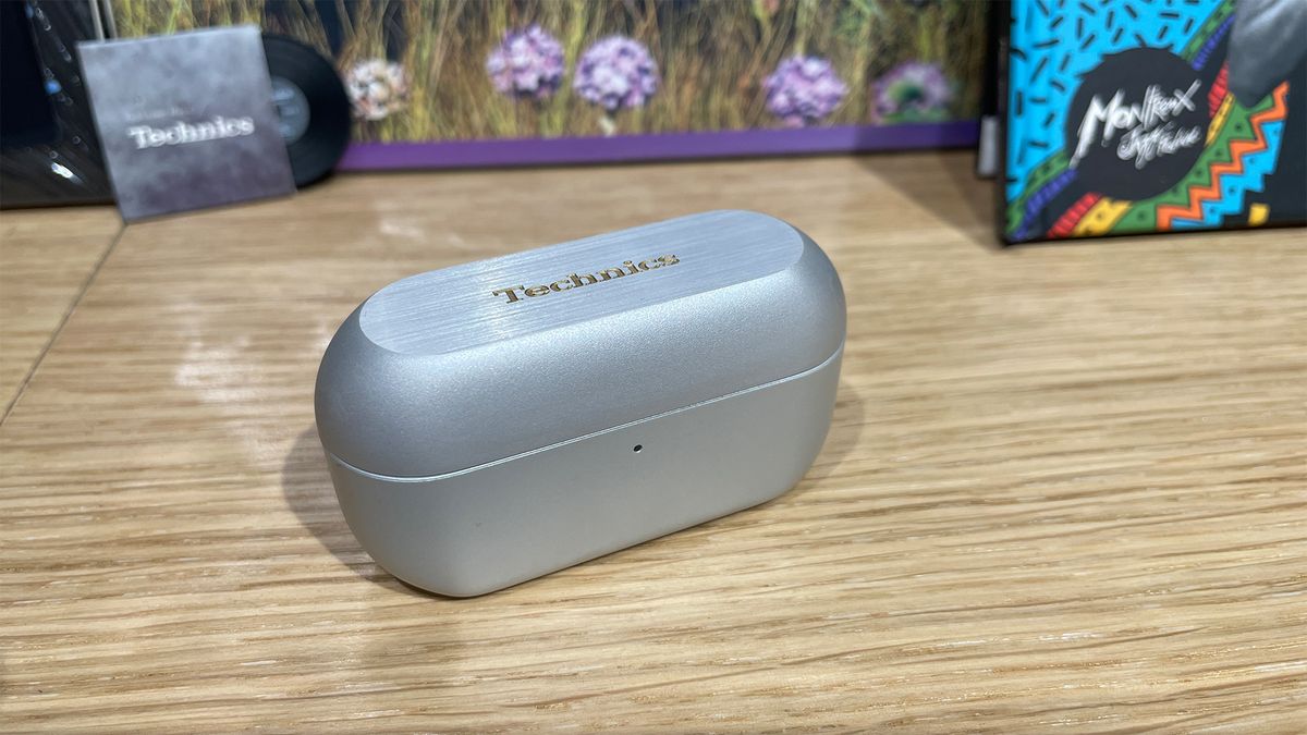 Technics EAH-AZ100 wireless earbuds