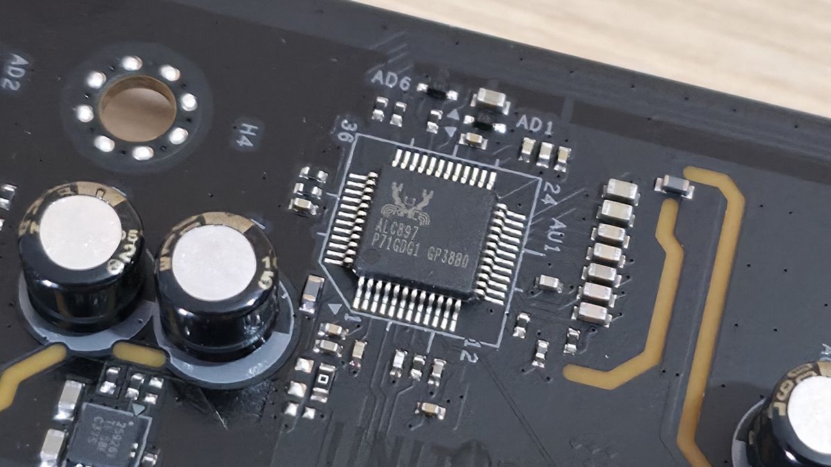 ASRock B860 Challenger Wifi - ICs