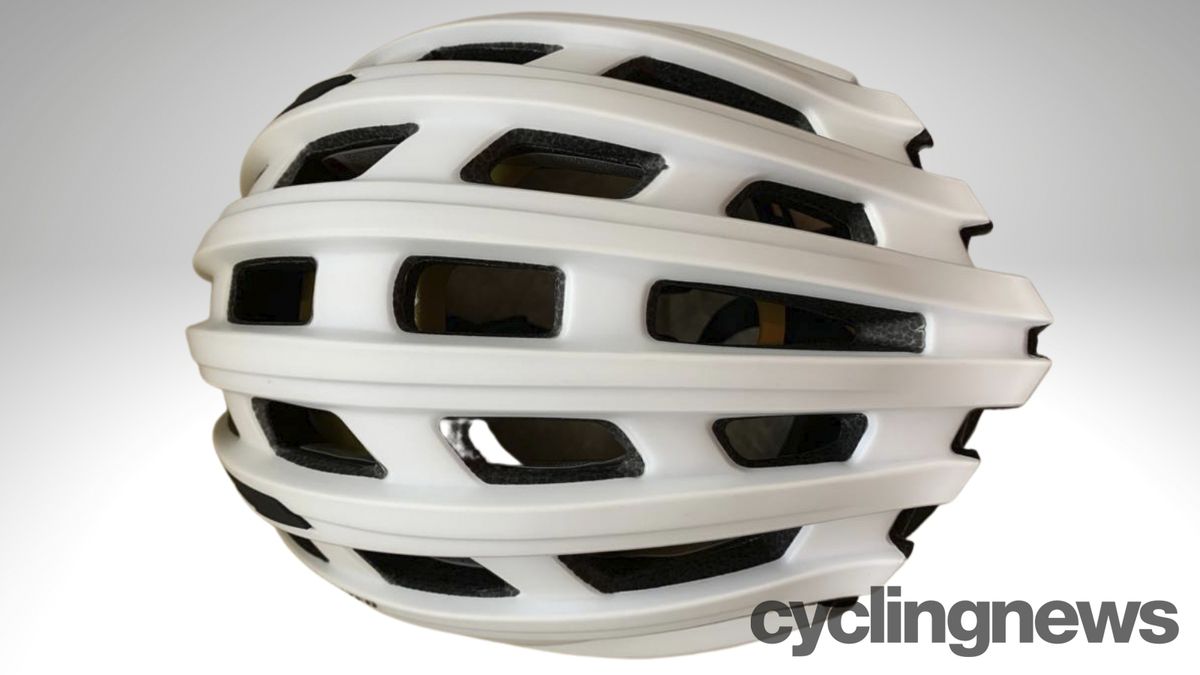 Specialized PROPERO III WITH ANGI HELMET