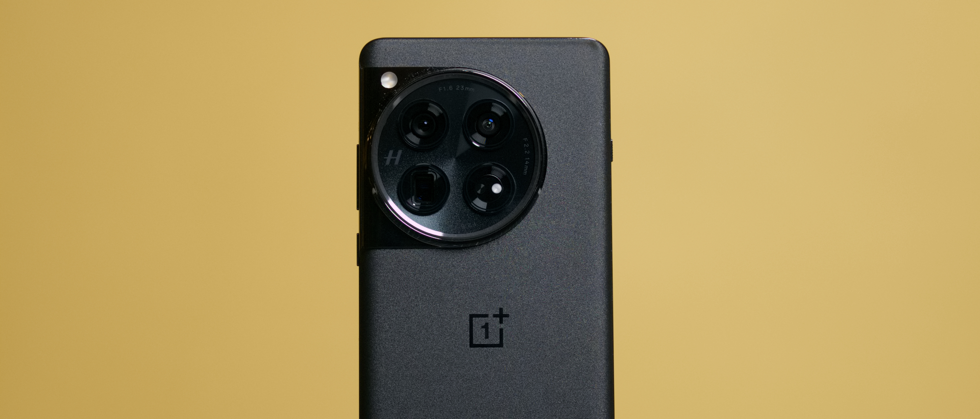 Is the OnePlus 12 worth it? We think so - PC Guide