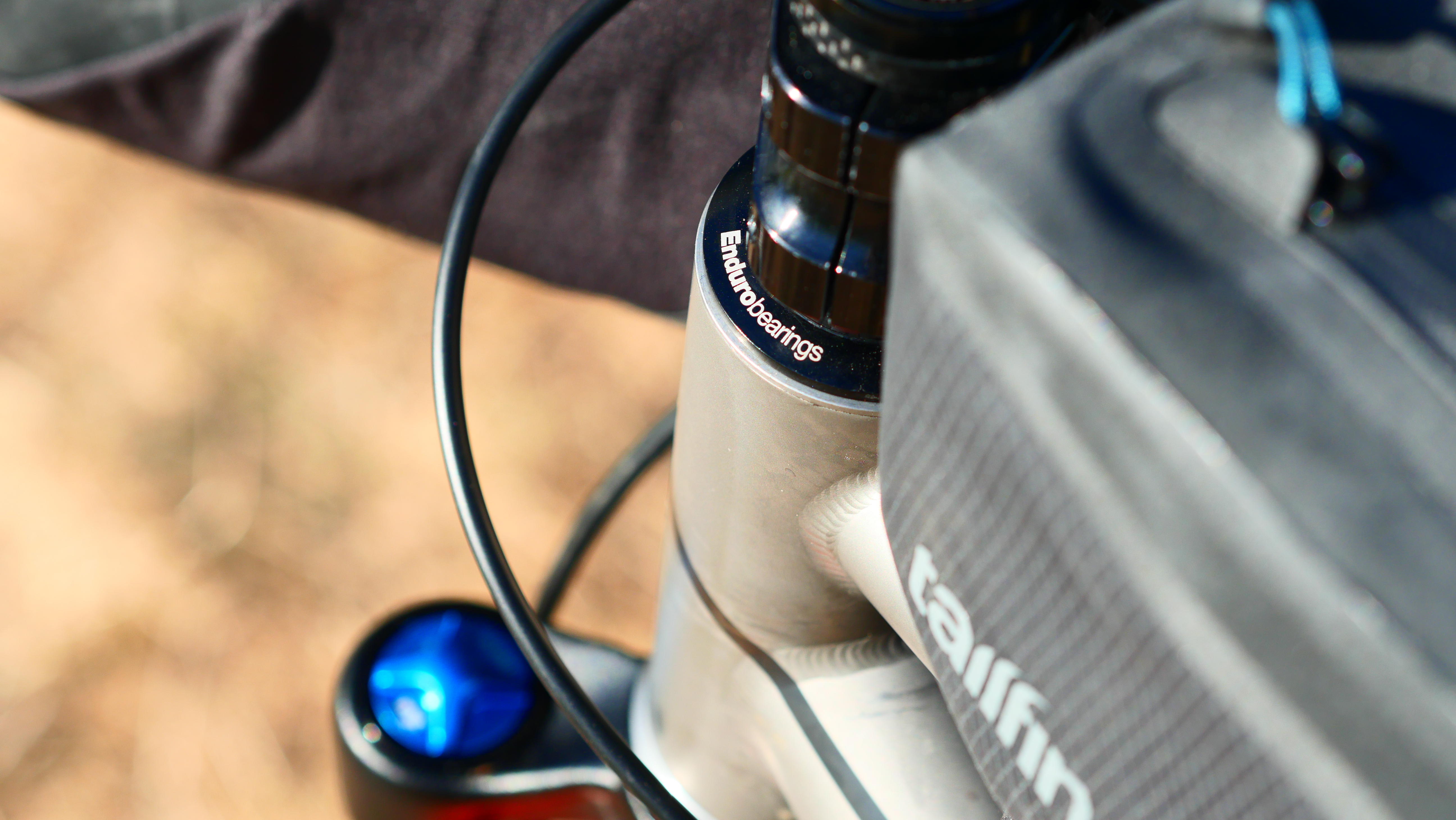 Enduro Bearing headset fitted to a MTB