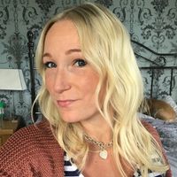 Verity Burns's avatar
