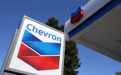 A Chevron sign