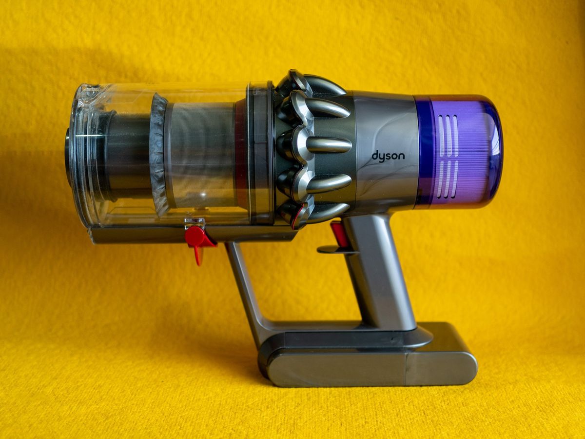Dyson V11 Absolute Pro review: The most versatile vacuum cleaner