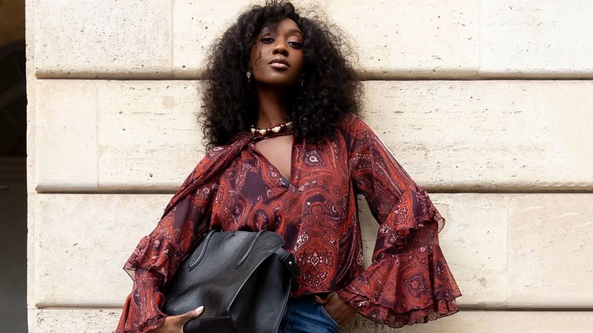 If You Pair Your Flared Jeans With One of These 6 Things, I Like Your Personal Style