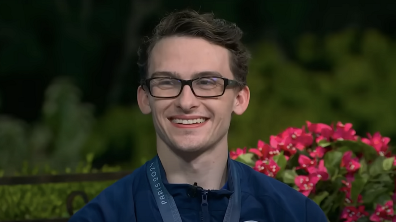 Superman's David Corenswet Congratulated Stephen Nedoroscik On His Olympics Performance, And I'm Freaking Out As Much As Pommel Horse Guy