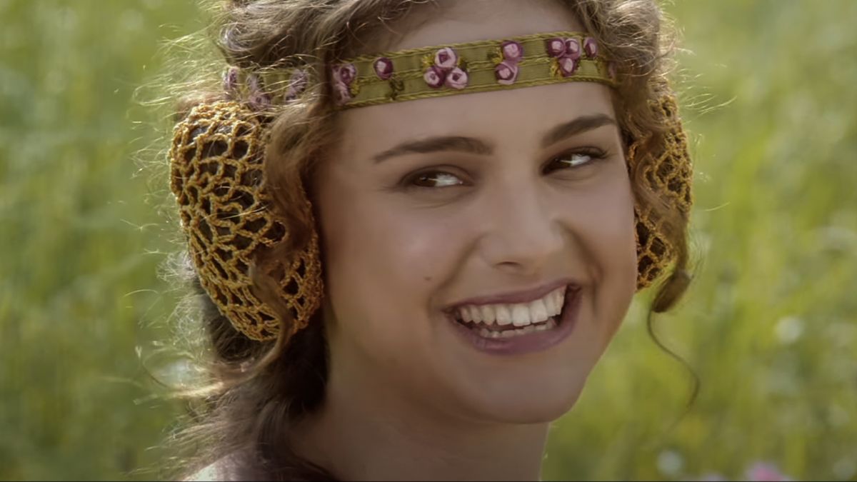 See The Moment Natalie Portman Hesitated When Asked If She’d Ever ‘Stolen’ Something, Then Spoke Out About Anakin’s Braids From Star Wars