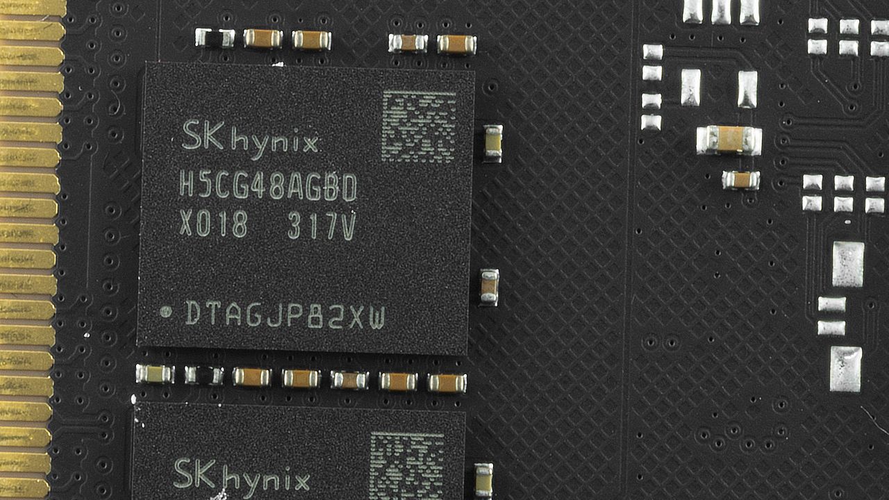 Predator Hermes RGB DDR5-6800 C32