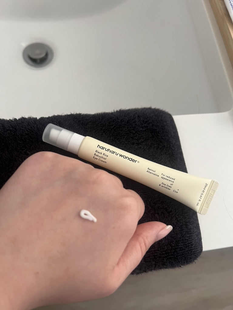 Catharine Malzahn testing Haruharu Wonder