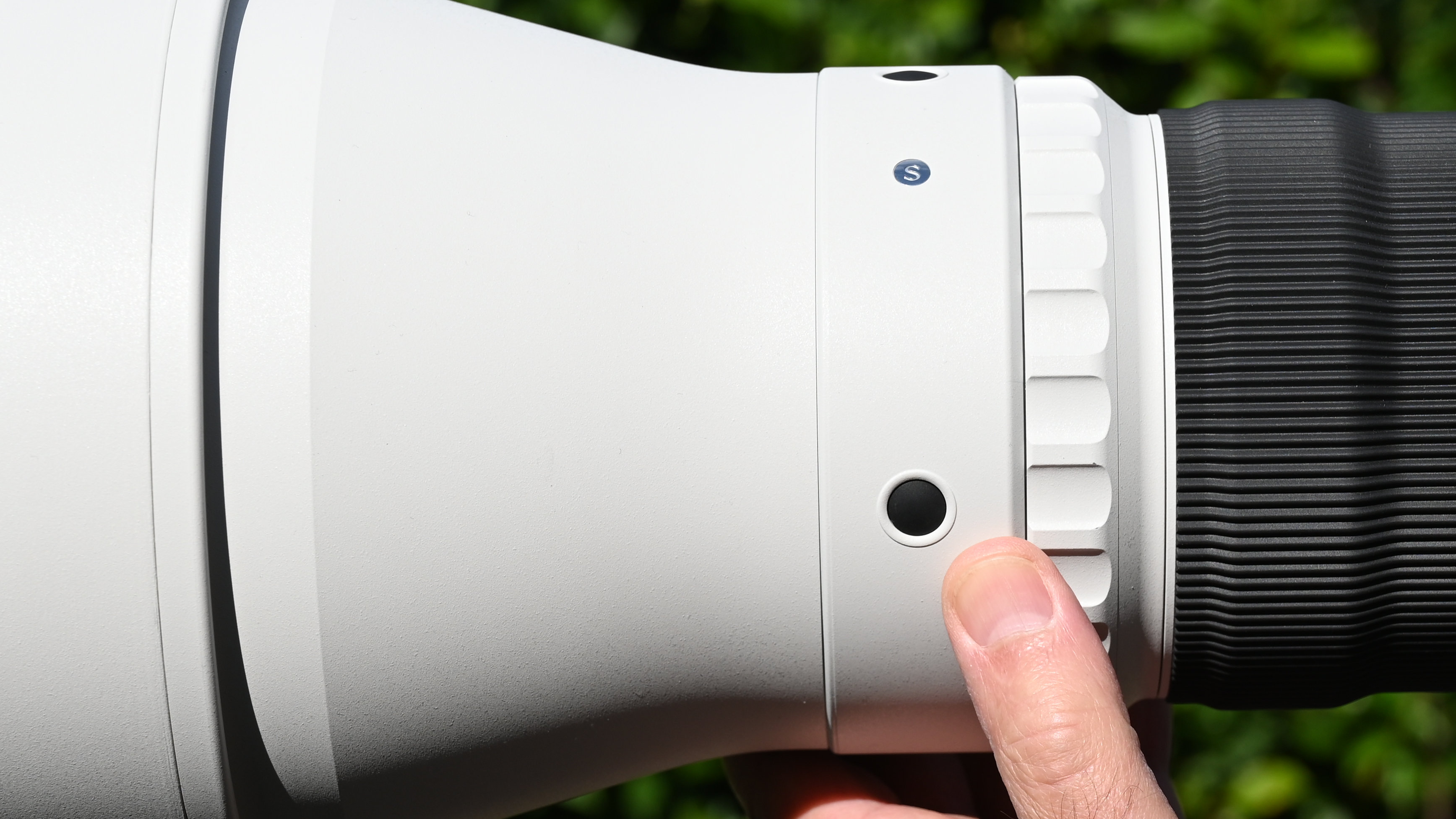 Sigma 300-600mm f/4 DG OS Sports