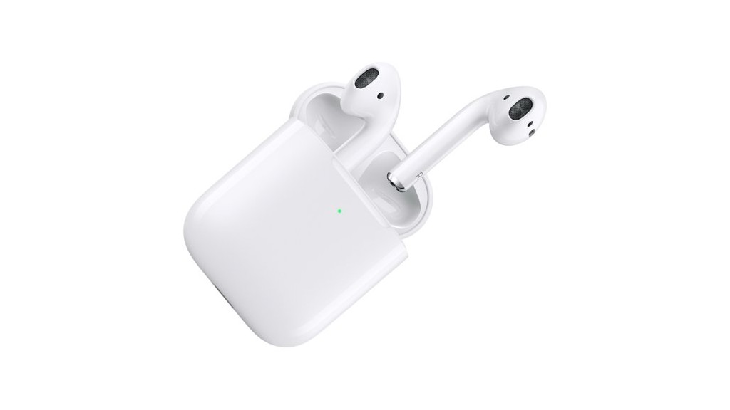 дешевые наушники: Airpods