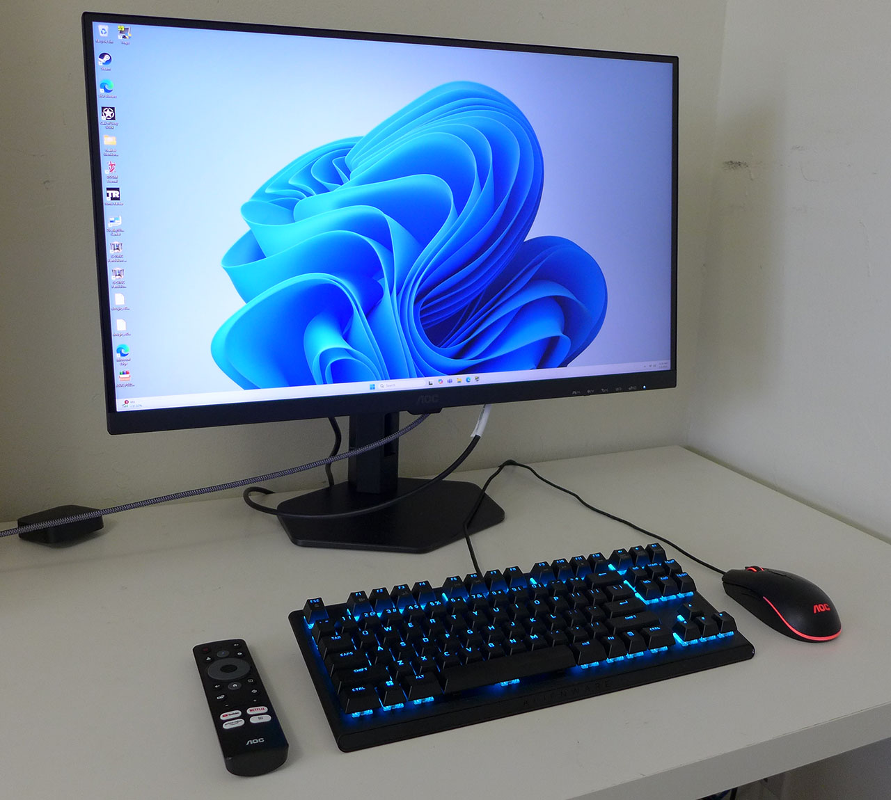 AOC Q27G4XY