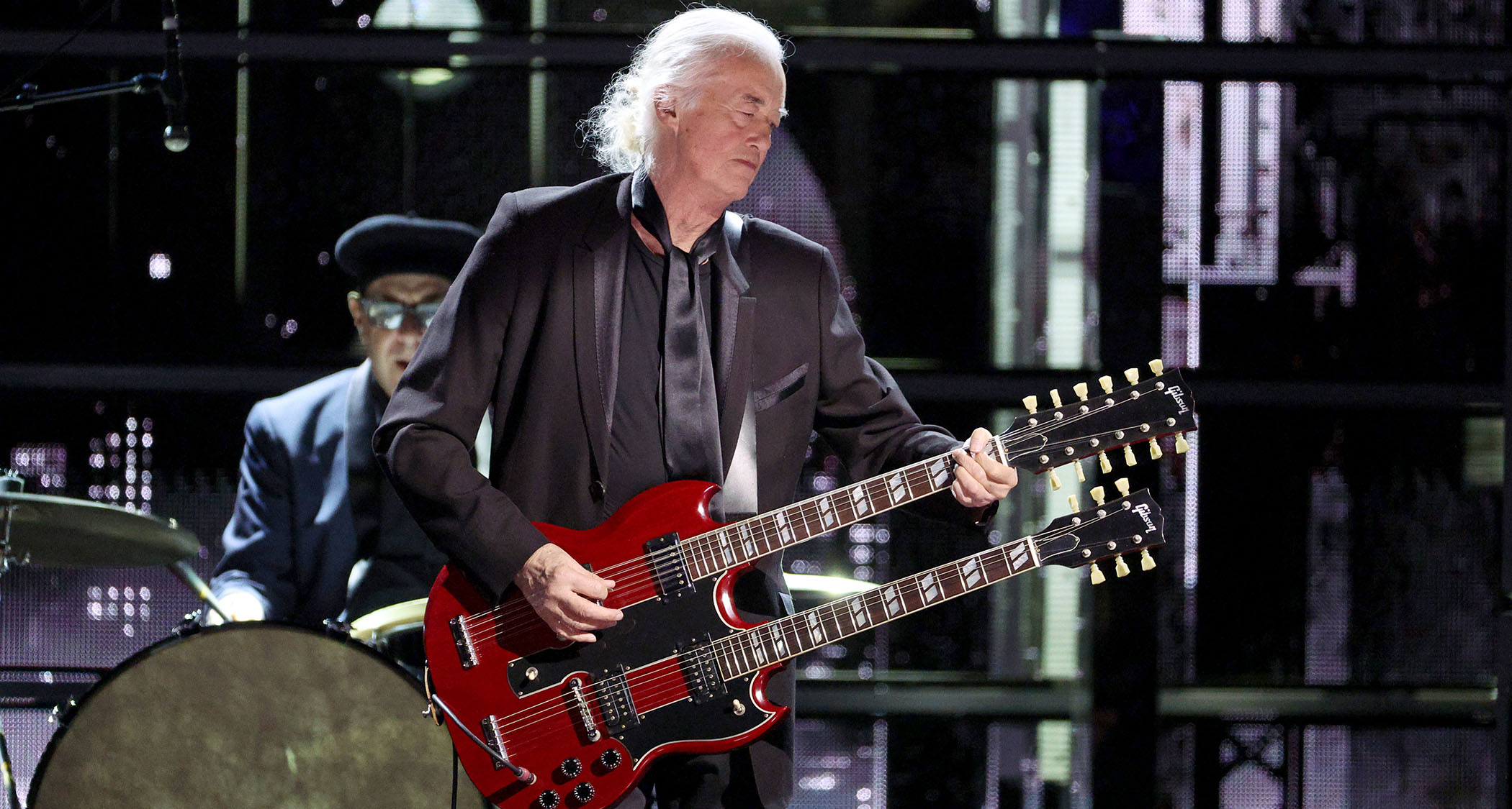 Jimmy Page plays his cherry red Gibson EDS-1275 double neck live at the Rock &amp; Roll Hall of Fame induction ceremony for Link Wray.