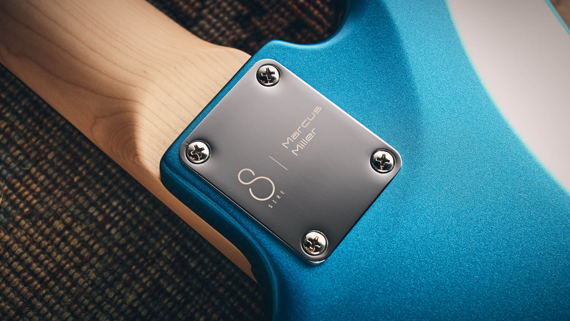 Sire V1 Marcus Miller