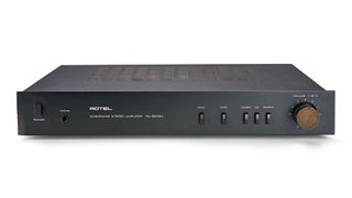 Stereo amplifier: Rotel RA820BX