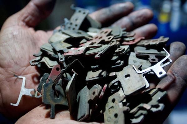 Vaporized brake pads