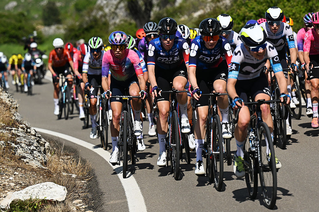 BORJA SPAIN MAY 07 LR Katarzyna Niewiadoma of Poland and Team CANYONGRAM zondacrypro and Demi Vollering of Netherlands and Team FDJ SUEZ compete during the 11th La Vuelta Femenina 2025 Stage 4 a 1116km stage from Pedrola to Borja UCIWWT on May 07 2025 in Borja Spain Photo by Szymon GruchalskiGetty Images