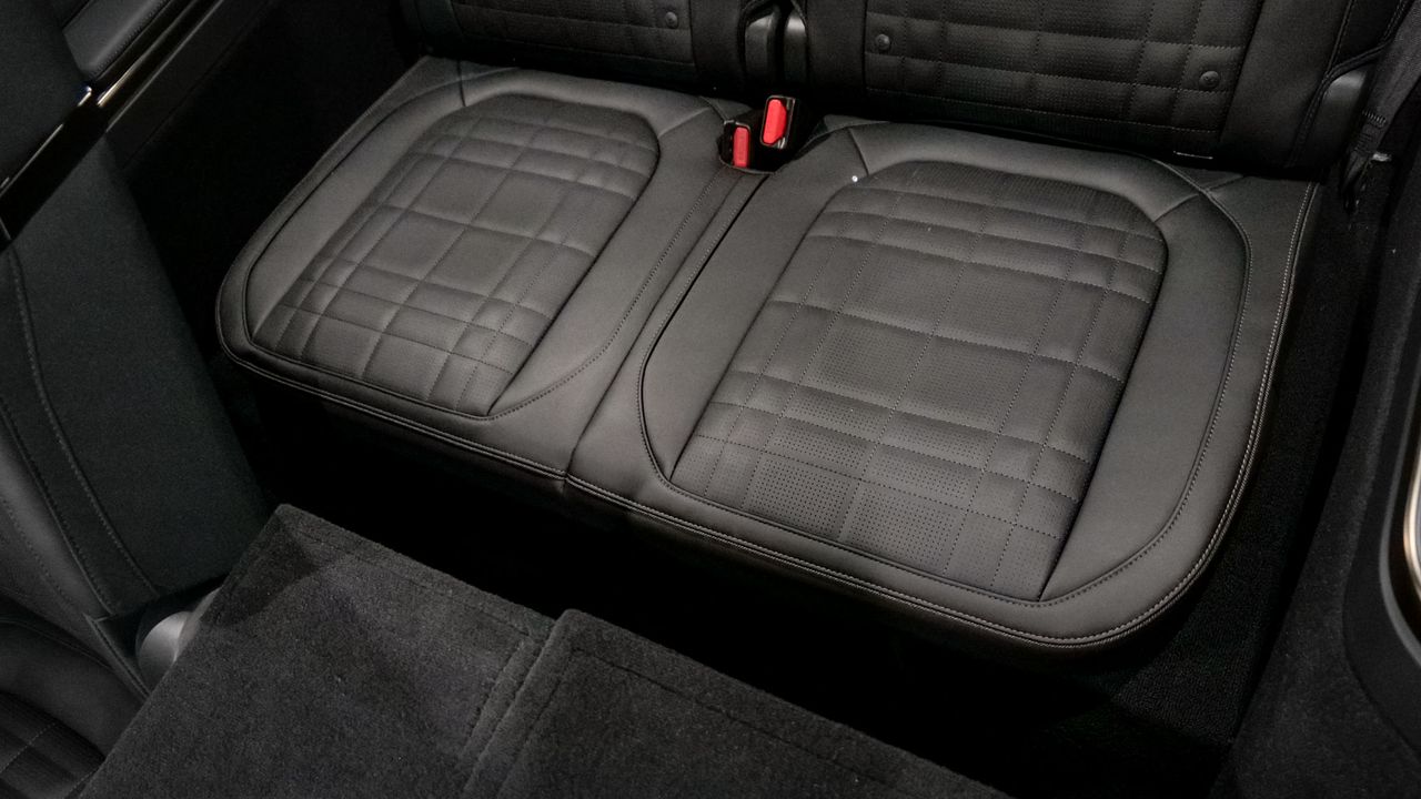 2025 Rivian R1S Tri-Motor test drive review.
