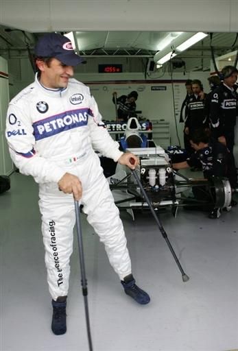 Despite his 2001 accident, in which he lost both legs, Alex Zanardi returned to a Formula One car's cockpit in 2007.