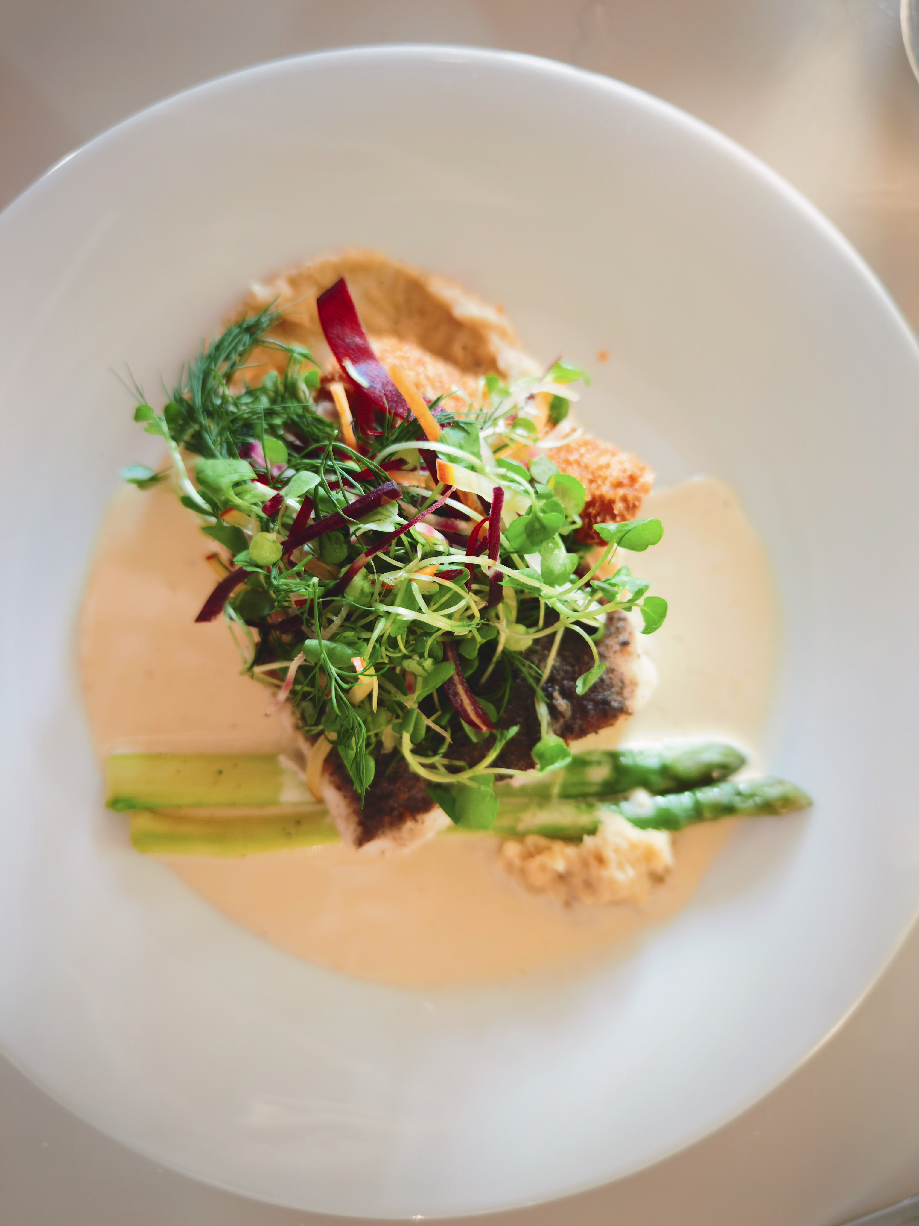Oppo Find X8 Ultra phone sample image: close up of plate of food